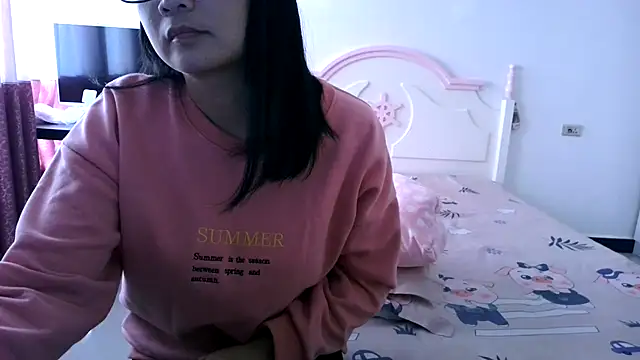 CN-Xiaoxi online show from 11-01-25, 07:43