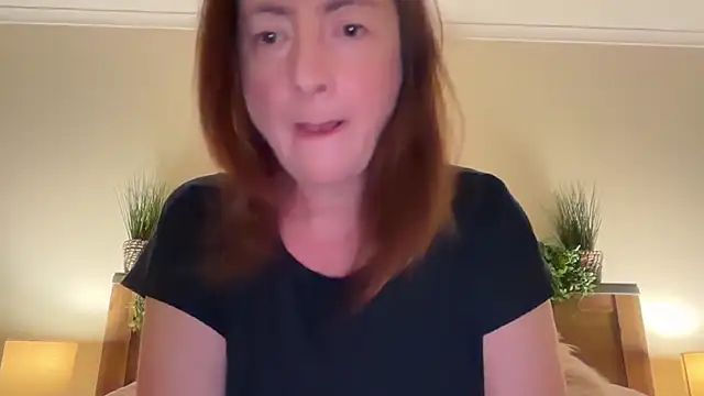 LouiseTswing online show from 12-10-24, 02:06
