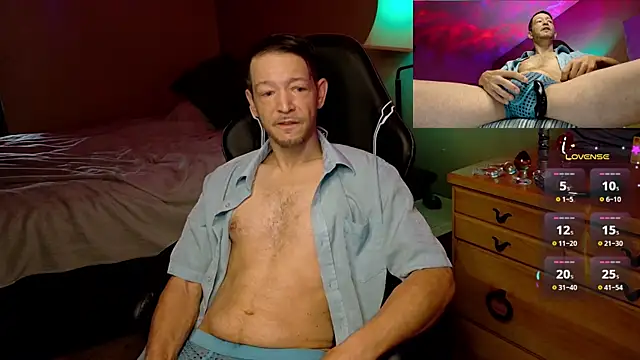 MasterForgedRayy online show from 04-06-26, 11:22