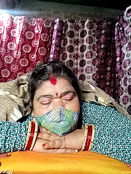 Hot Falguni online show from 01-07-25, 02:53