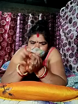 Hot Falguni online show from 01-11-25, 12:12