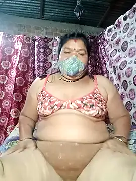 Hot Falguni online show from 01-25-25, 04:46