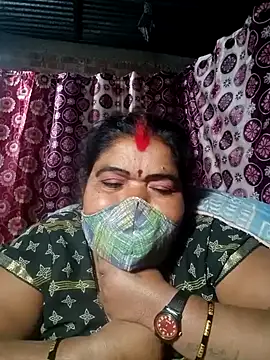 Hot Falguni online show from 01-31-25, 01:22