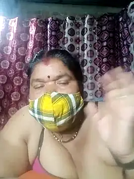 Hot Falguni online show from 02-17-25, 08:19