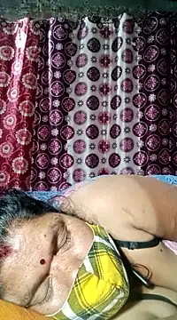 Hot Falguni online show from 02-17-25, 07:31