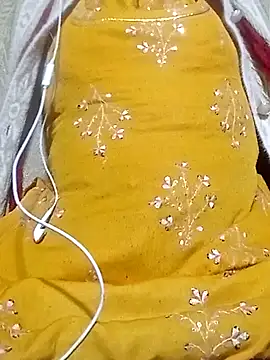 Hot Falguni online show from 02-24-25, 08:06