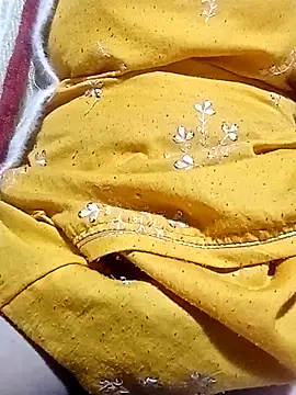 Hot Falguni online show from 02-24-25, 12:26