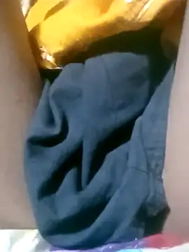 Hot Falguni online show from 02-26-25, 08:37