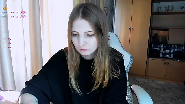 Snapshot of princessaalicc chatting on 10-22-25, 09:20 princessaalicc online show from 10-22-25, 09:20