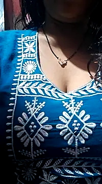 Hot-Anuska online show from 03-06-25, 01:35