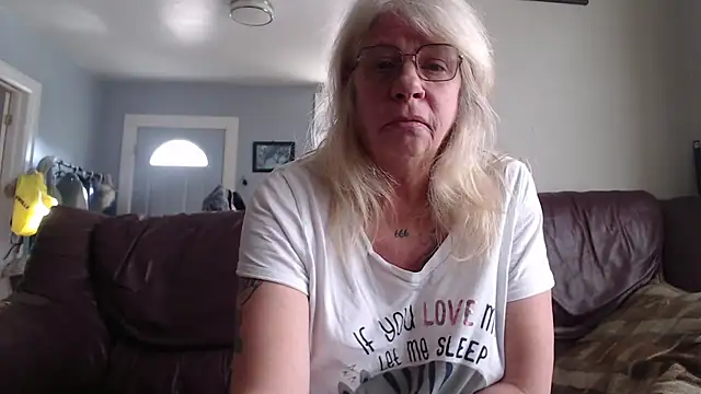 canadiancougar1965 online show from 01-26-25, 05:13