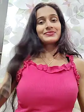 Snapshot of Oleevia chatting on 12-29-24, 10:45 Oleevia online show from 12-29-24, 10:45