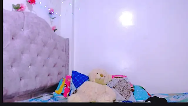 Devora77 7 online show from 12-15-24, 08:15