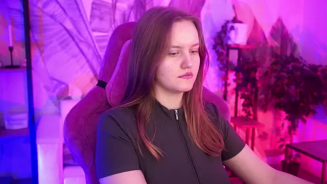 KellyPoter online show from 10-19-25, 08:26