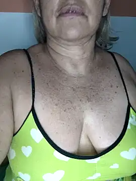 Kasandra Ho online show from 01-11-25, 01:59