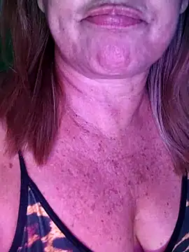 Kasandra Ho online show from 10-04-25, 01:58