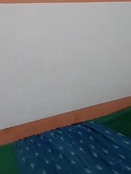 Kasandra Ho online show from 10-22-25, 01:50