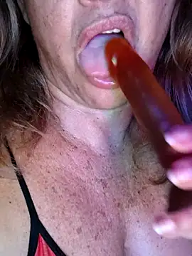 Kasandra Ho online show from 01-13-26, 01:44