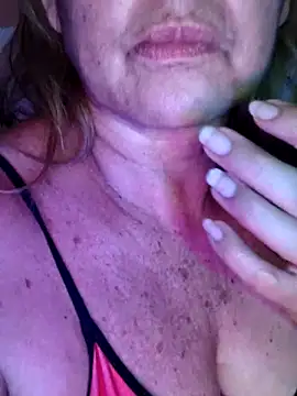 Kasandra Ho online show from 03-01-26, 02:13