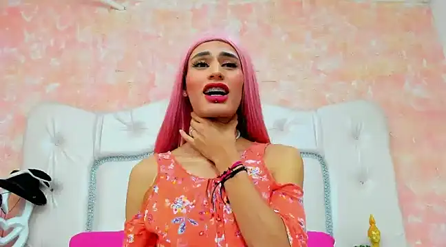 NahomiWhitel online show from 01-16-25, 06:27