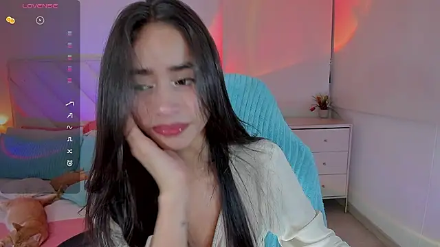 Snapshot of misscassidy_ chatting on 02-01-26, 12:42 misscassidy online show from 02-01-26, 12:42