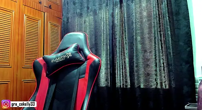 gracekelly12 online show from 01-08-25, 07:13