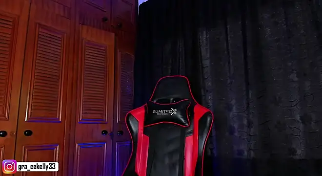 gracekelly12 online show from 01-13-25, 07:53