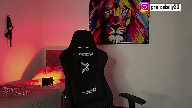 gracekelly12 online show from 02-11-25, 10:39