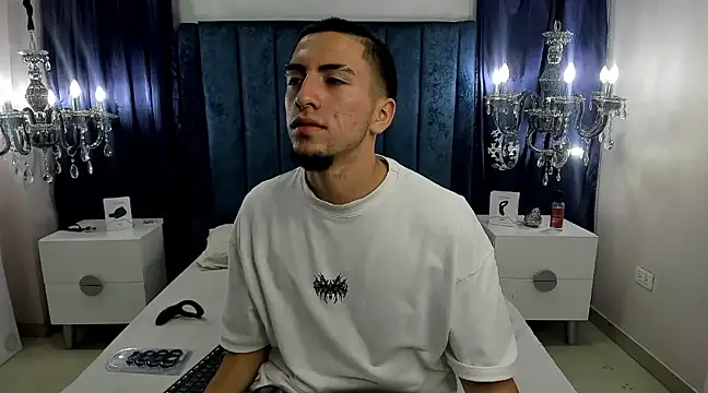 King Dante  online show from 02-01-25, 11:06