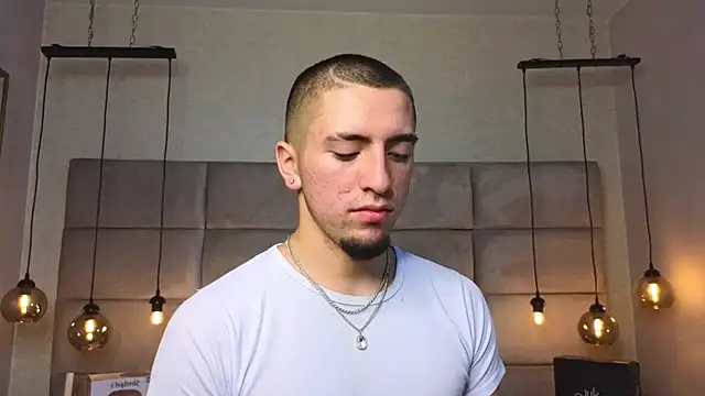 King Dante  online show from 03-22-25, 01:00