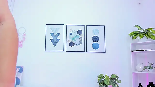 Abriil7 online show from 03-03-25, 03:41