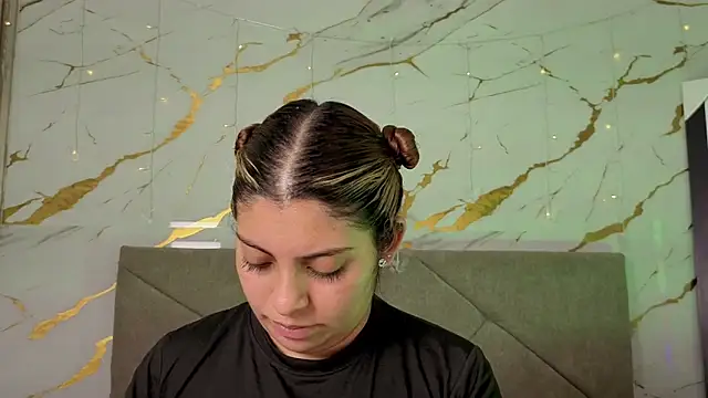 Snapshot of agatha_97_ chatting on 03-01-26, 02:46 agatha 97 online show from 03-01-26, 02:46