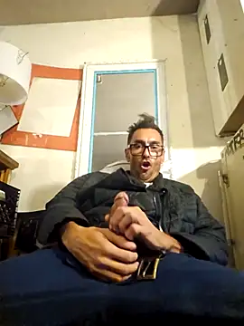 Snapshot of Pumpndeep chatting on 10-16-25, 08:10 Pumpndeep online show from 10-16-25, 08:10