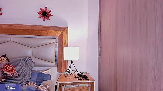 kimberly latin online show from 10-11-25, 06:50