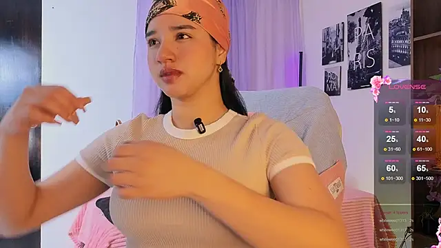 emilyrouxe online show from 10-12-25, 03:22