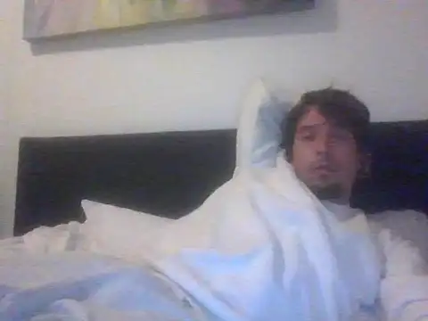 Snapshot of Shyguyfuckit chatting on 10-15-25, 03:39 Shyguyfuckit online show from 10-15-25, 03:39