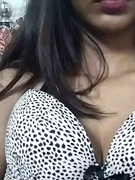 Aaliya Love online show from 01-14-25, 06:56