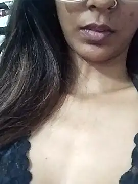 Aaliya Love online show from 01-29-25, 06:12