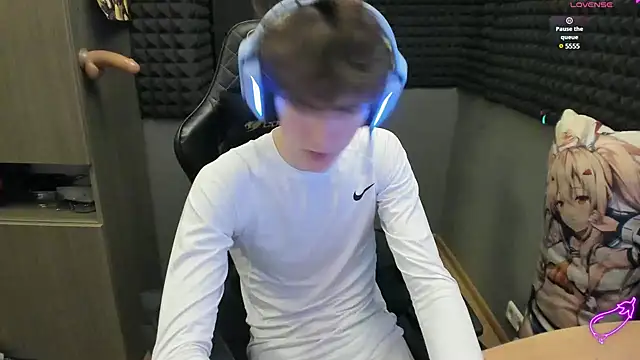 Snapshot of bambelbye chatting on 12-04-24, 09:46 bambelbye online show from 12-04-24, 09:46