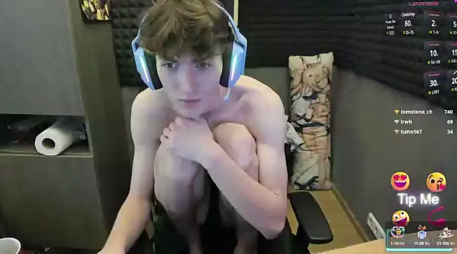 Snapshot of bambelbye chatting on 12-24-24, 09:17 bambelbye online show from 12-24-24, 09:17