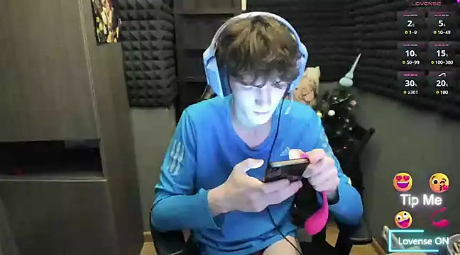 Snapshot of bambelbye chatting on 01-05-25, 07:49 bambelbye online show from 01-05-25, 07:49