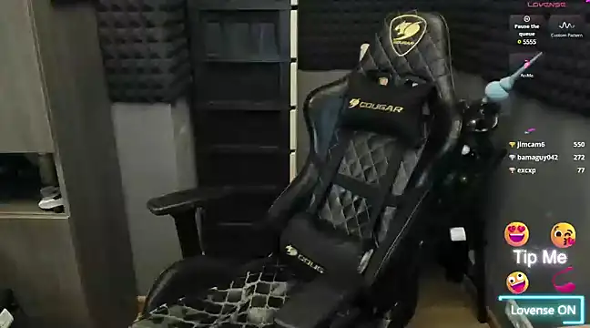 Snapshot of bambelbye chatting on 01-19-25, 09:13 bambelbye online show from 01-19-25, 09:13