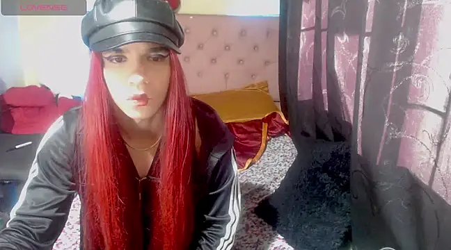 Snapshot of Angiee_Ts chatting on 01-25-25, 12:26 Angiee Ts online show from 01-25-25, 12:26