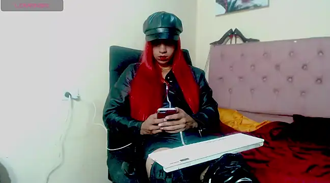 Snapshot of Angiee_Ts chatting on 02-04-25, 03:15 Angiee Ts online show from 02-04-25, 03:15