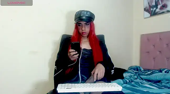 Snapshot of Angiee_Ts chatting on 03-20-25, 03:04 Angiee Ts online show from 03-20-25, 03:04