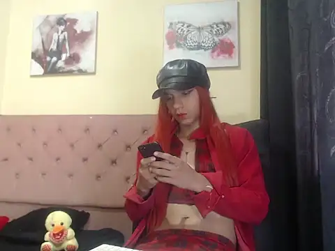 Snapshot of Angiee_Ts chatting on 09-17-25, 12:29 Angiee Ts online show from 09-17-25, 12:29