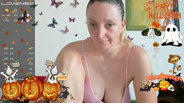 sweetsquirrel91 online show from 10-10-25, 01:21