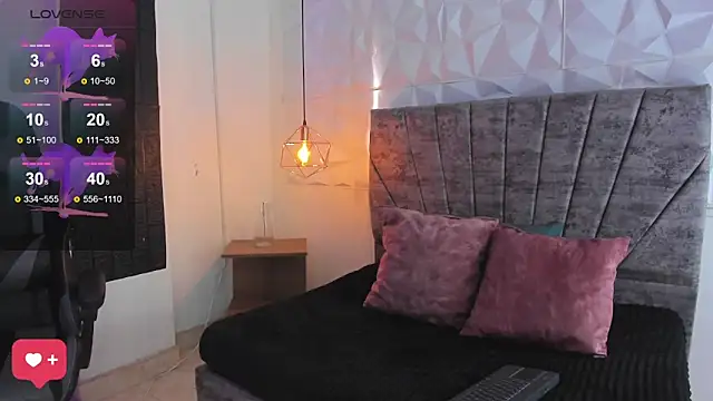 tatiana sc online show from 09-17-25, 01:24