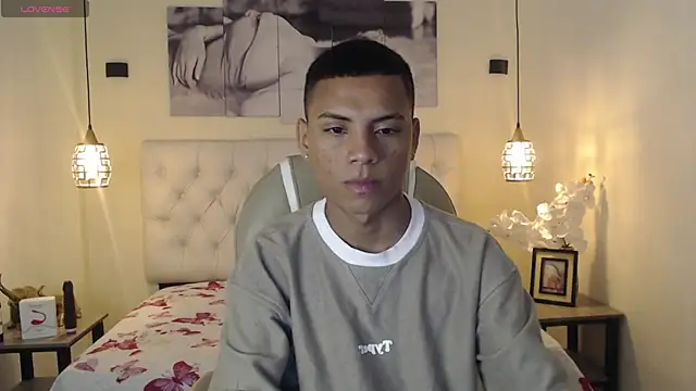 OwenStone  online show from 01-05-25, 07:49