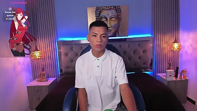 OwenStone  online show from 09-13-25, 04:01